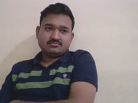 Snapshot of VadodaraBBC chatting on December 3, 4:05 pm VadodaraBBC online show from December 3, 4:05 pm