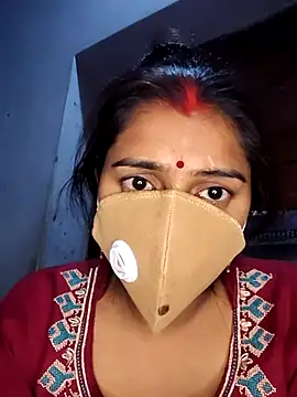 SHABNAM G online show from December 14, 8:46 pm