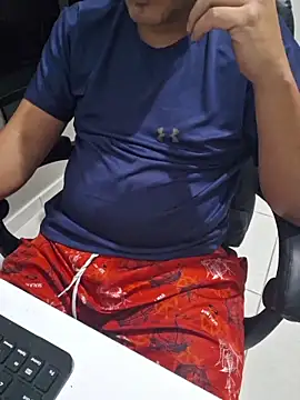 Snapshot of Carloskasado chatting on November 1, 3:08 am Carloskasado online show from November 1, 3:08 am