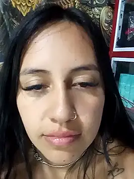 Snapshot of Nika_Hot chatting on October 3, 8:22 am Nika Hot online show from October 3, 8:22 am