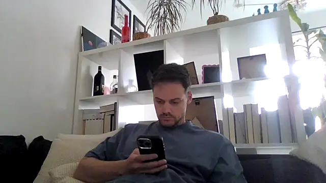 Snapshot of bigcockjohnxxxxx chatting on October 28, 12:52 pm bigcockjohnxxxxx online show from October 28, 12:52 pm