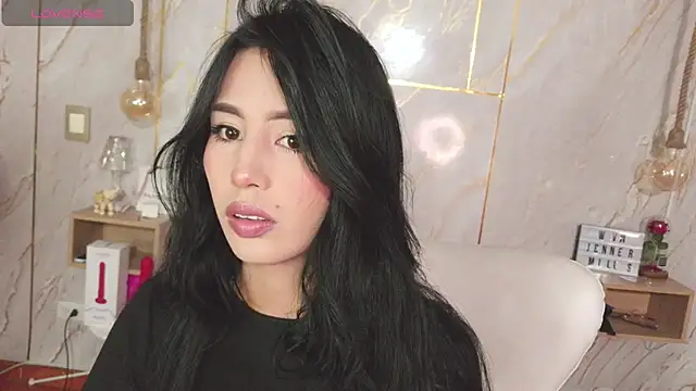 Snapshot of Miss_Charlottet chatting on March 18, 10:46 pm Miss Charlottet online show from March 18, 10:46 pm