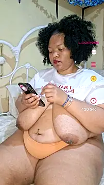 Snapshot of Kosmik_Atom chatting on July 8, 1:43 am Kosmik Atom online show from July 8, 1:43 am