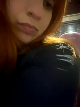 Snapshot of witchkiki chatting on November 6, 5:30 am witchkiki online show from November 6, 5:30 am