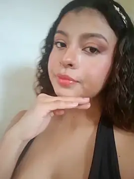 Lulupeach69 online show from October 17, 12:30 pm