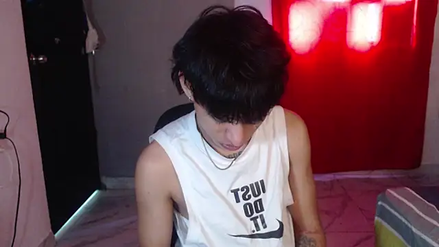 Snapshot of sung_yol chatting on October 8, 6:38 pm sung yol online show from October 8, 6:38 pm