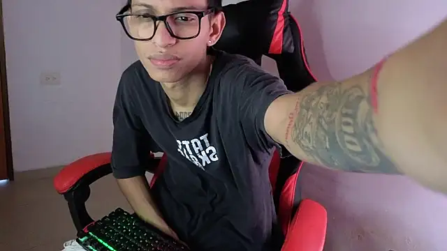 sung yol online show from April 18, 3:16 pm