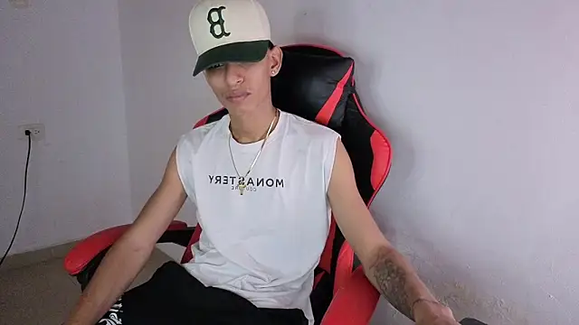 Snapshot of sung_yol chatting on May 6, 6:24 pm sung yol online show from May 6, 6:24 pm