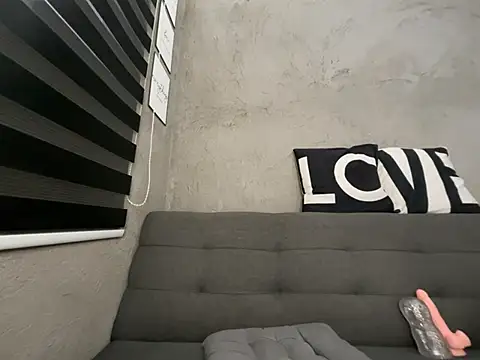 Snapshot of wild_apple69 chatting on July 5, 8:43 am wild apple69 online show from July 5, 8:43 am