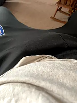 Snapshot of bigdicklad chatting on October 20, 10:27 am bigdicklad online show from October 20, 10:27 am