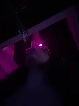 Snapshot of vixxnovalee chatting on February 1, 6:56 am vixxnovalee online show from February 1, 6:56 am