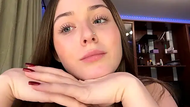 Snapshot of Adel_strongwoman chatting on November 28, 5:04 pm Adel strongwoman online show from November 28, 5:04 pm