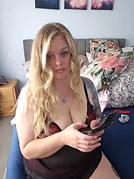 Bridgette03 online show from October 7, 1:03 am