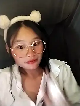 Snapshot of saronla_03 chatting on September 9, 3:22 pm saronla 03 online show from September 9, 3:22 pm