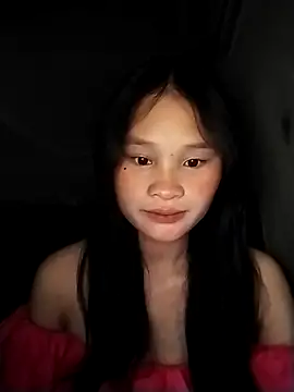 Snapshot of saronla_03 chatting on October 4, 3:21 pm saronla 03 online show from October 4, 3:21 pm