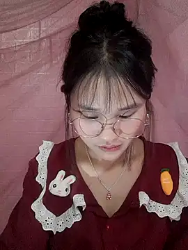 saronla 03 online show from February 14, 6:37 pm