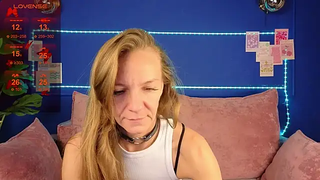 Jesica mooon online show from September 25, 1:31 am