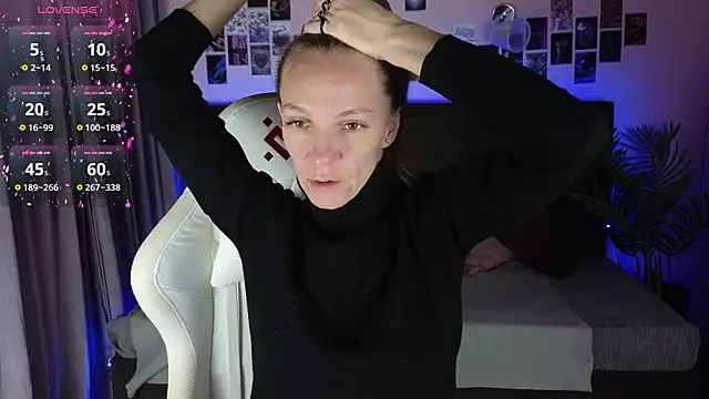 Snapshot of Jesica_mooon chatting on February 26, 1:26 am Jesica mooon online show from February 26, 1:26 am