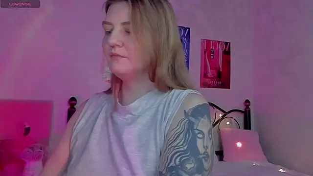 Ruby Al1en online show from January 17, 1:21 am