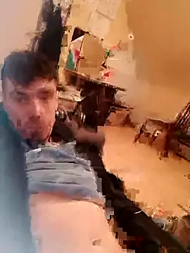 Snapshot of KaosAlpha chatting on December 17, 4:02 pm KaosAlpha online show from December 17, 4:02 pm