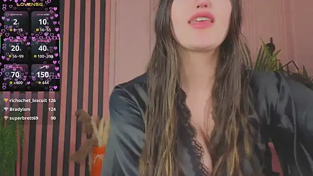 kamila blush online show from November 8, 9:31 am