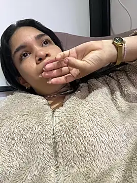 Snapshot of SamaraAnders_ chatting on March 12, 3:56 am SamaraAnders online show from March 12, 3:56 am