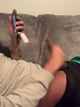 Snapshot of Insurance-03 chatting on December 18, 6:41 am Insurance-03 online show from December 18, 6:41 am