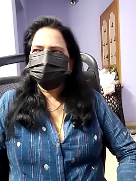 mallu-lover online show from September 15, 4:07 pm