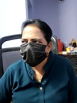 mallu-lover online show from September 18, 11:12 am