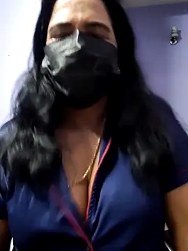 mallu-lover online show from October 29, 1:19 am