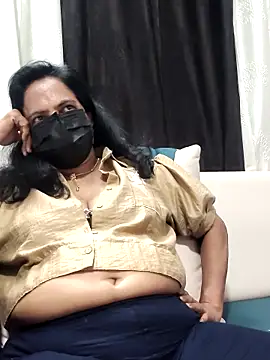 Snapshot of mallu-lover chatting on May 4, 6:26 pm mallu-lover online show from May 4, 6:26 pm