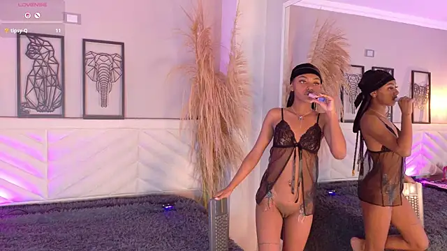 amy miller1 online show from November 24, 8:30 pm