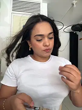 alana dantes online show from November 2, 3:03 pm