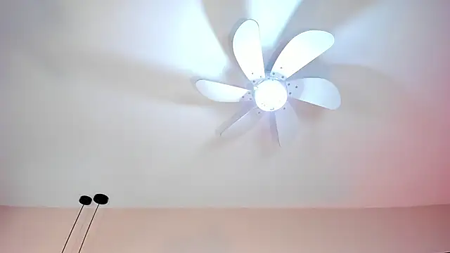 SerenaAveline online show from September 15, 10:21 pm