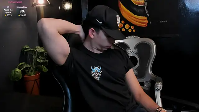 Eryonbradley online show from December 16, 11:26 am