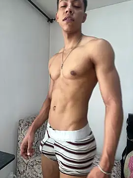 RickyEbony online show from May 24, 3:28 pm
