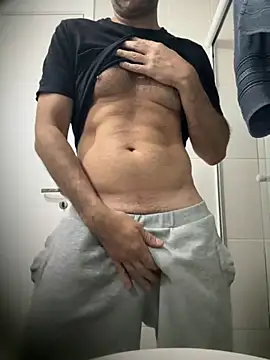 Snapshot of Sedutor420 chatting on November 17, 5:46 am Sedutor420 online show from November 17, 5:46 am