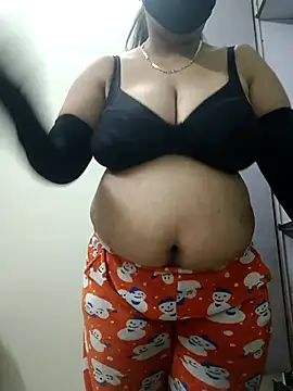 Snapshot of Bhabhiji1 chatting on February 1, 6:06 pm Bhabhiji1 online show from February 1, 6:06 pm