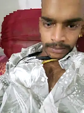 yashuuuu021 online show from April 1, 1:41 pm