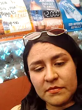 Snapshot of MissLusty_ chatting on March 1, 5:04 pm MissLusty online show from March 1, 5:04 pm