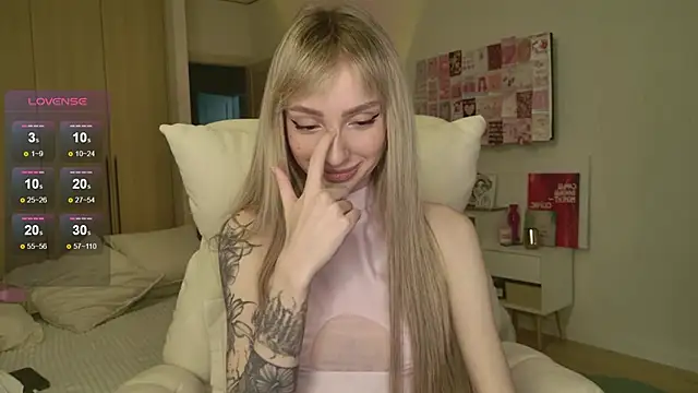 Lunainnk online show from February 14, 11:45 pm