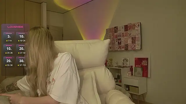 Lunainnk online show from March 1, 2:02 am