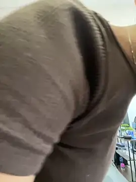 BaddestAss22 online show from September 20, 10:38 am