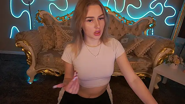 GabriellaJass online show from October 7, 4:37 pm