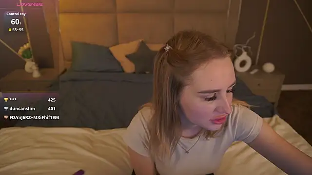 GabriellaJass online show from October 8, 4:43 am