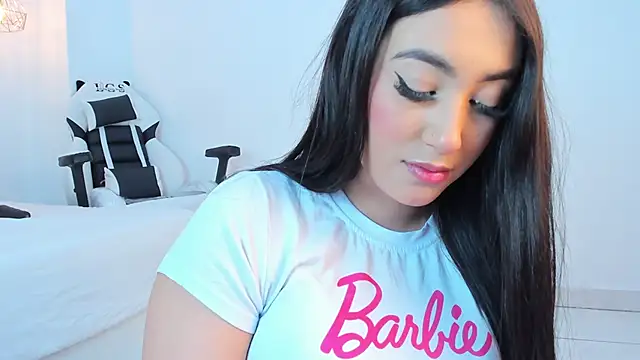 Snapshot of Nina_sweetz12 chatting on January 5, 6:00 pm Nina sweetz12 online show from January 5, 6:00 pm