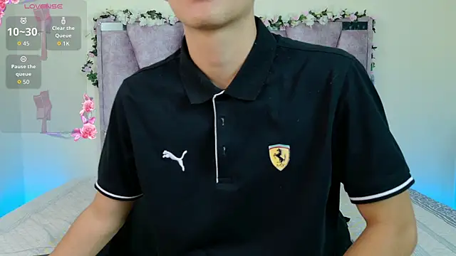 lana and liam  online show from November 22, 10:47 am