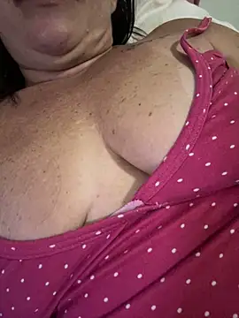 Snapshot of MaluLemos chatting on September 10, 5:51 am MaluLemos online show from September 10, 5:51 am