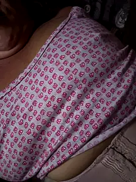 Snapshot of MaluLemos chatting on October 29, 4:20 pm MaluLemos online show from October 29, 4:20 pm