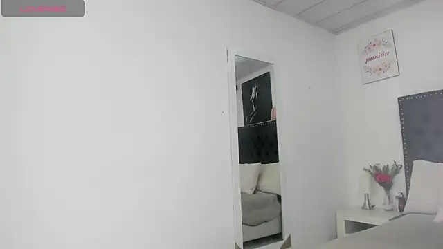 Snapshot of ScarlettVell chatting on September 20, 4:19 pm ScarlettVell online show from September 20, 4:19 pm